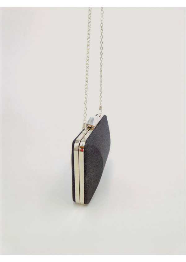 Clutch Preto