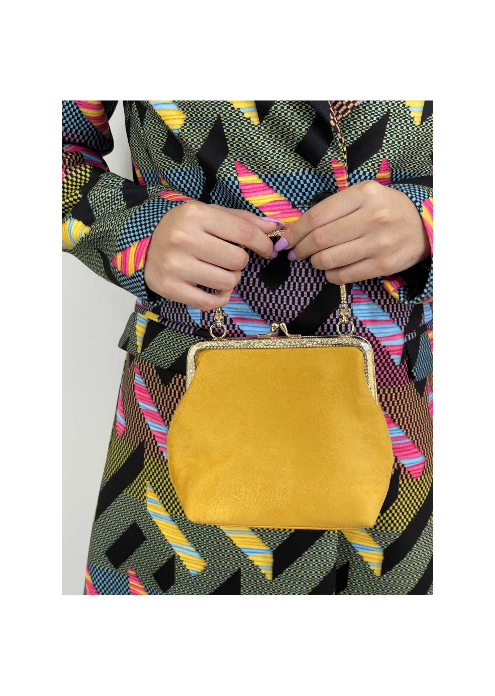 CLUTCH PARA JOVEM