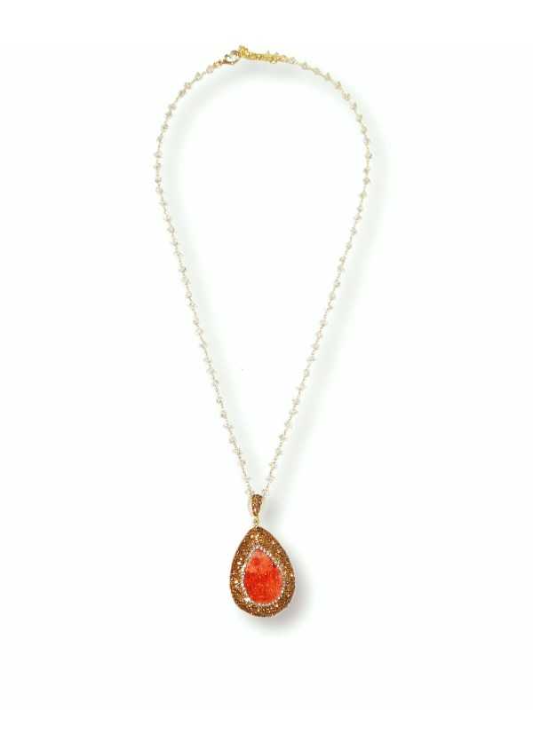 Colar verde brilhante