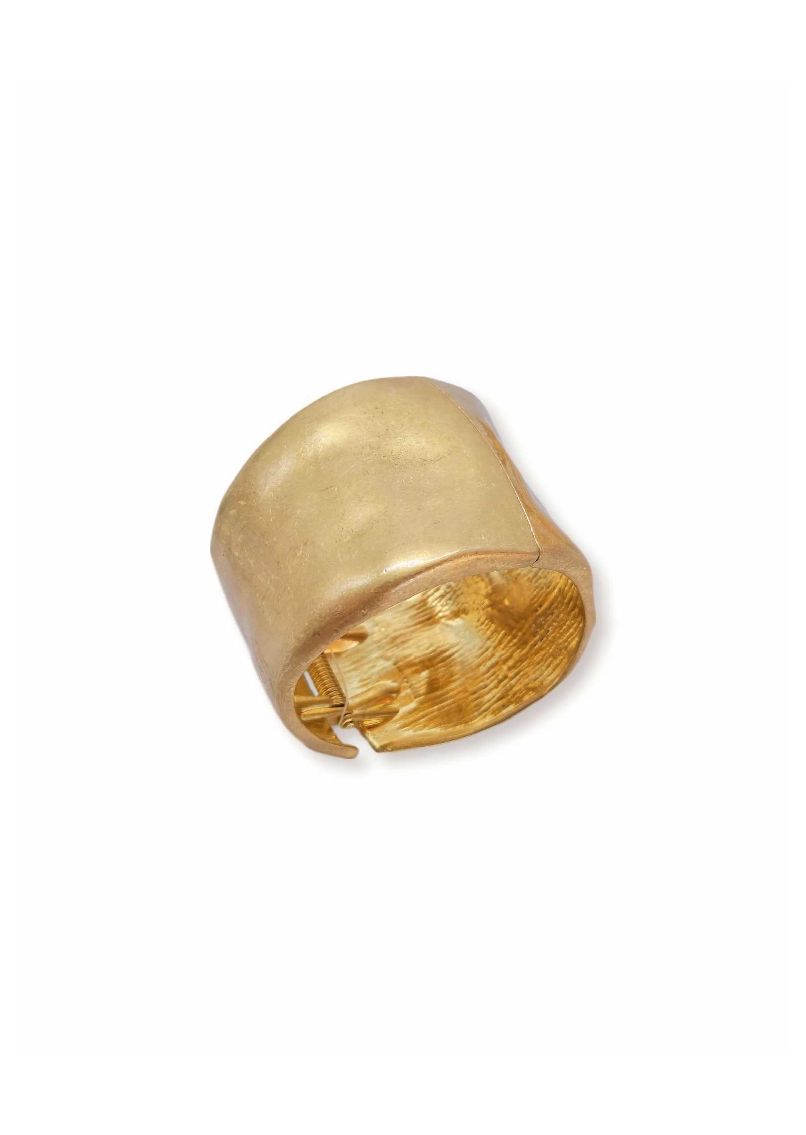 Pulseira dourada