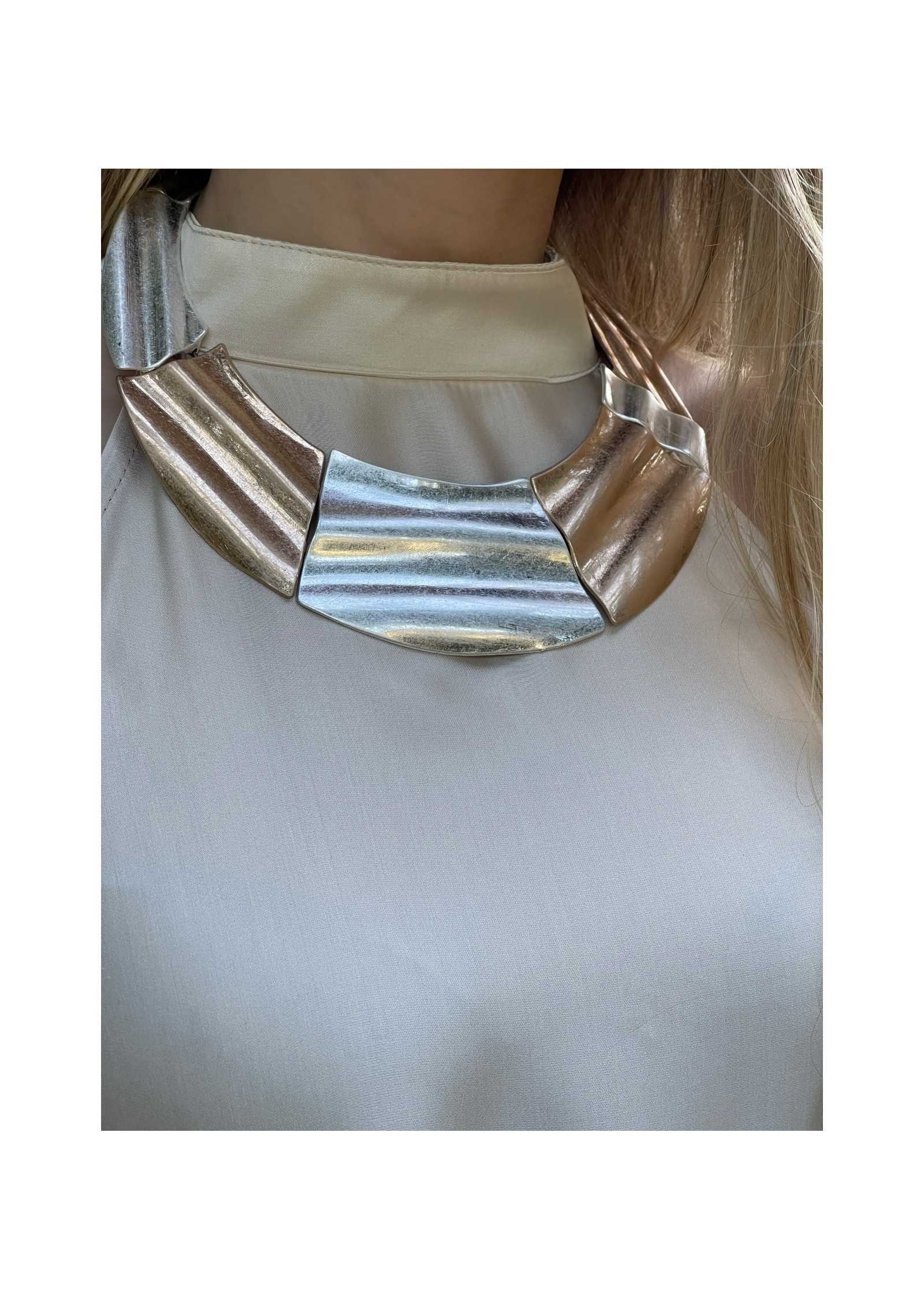 Colar Dourado