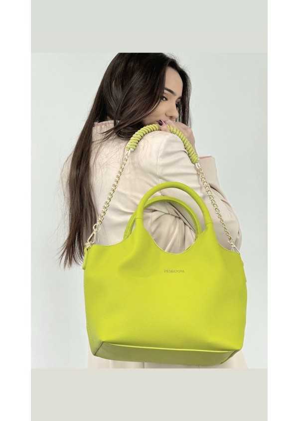 Mala Senhora Laranja