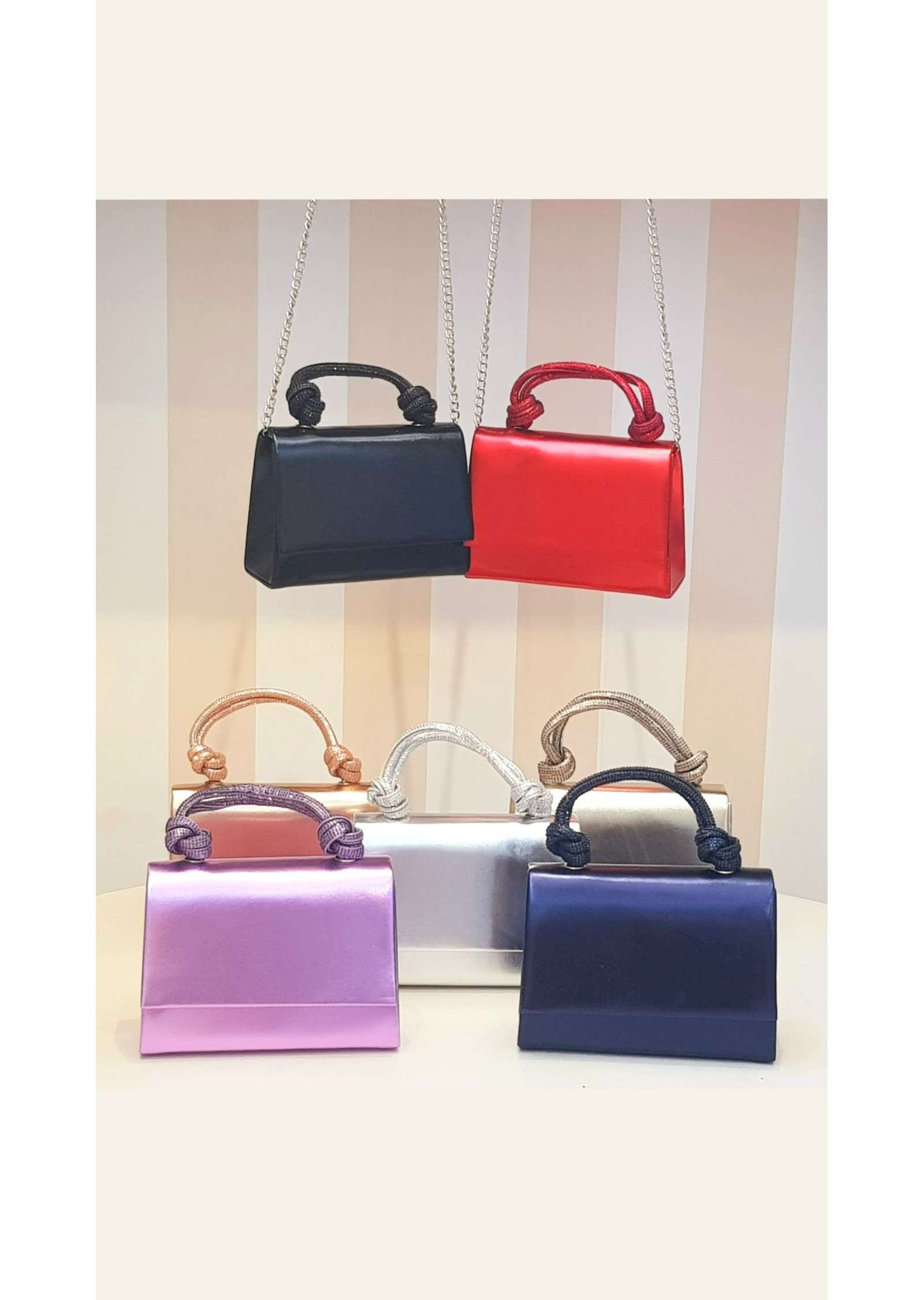 Clutch Verniz Prateada