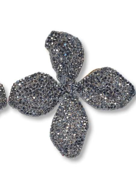 Brincos Dourados grandes strass