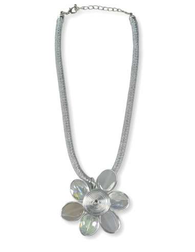 Colar Flor prata, ouro ou preto