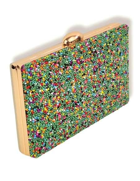Clutch Verde com Missangas